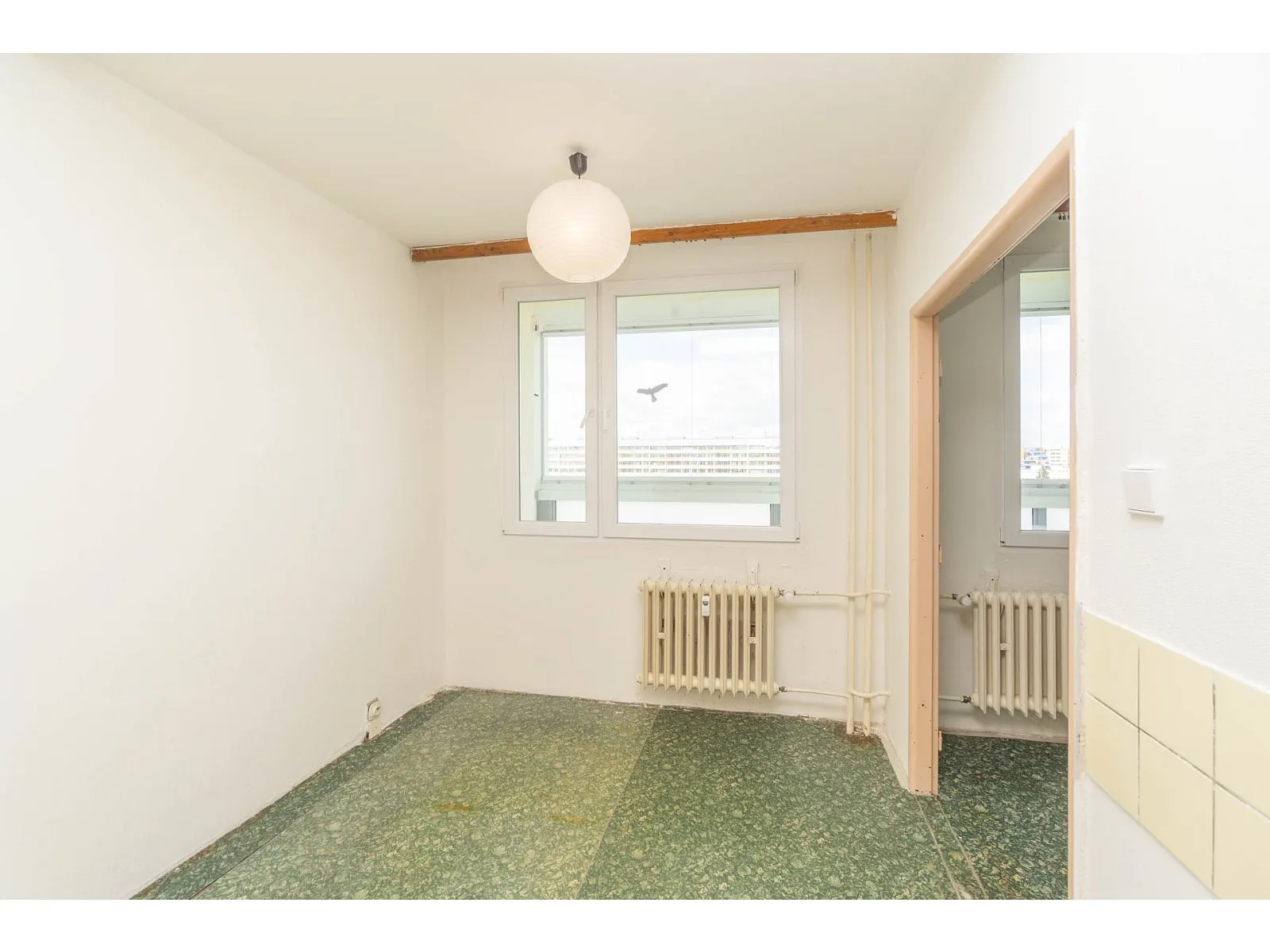 Prodej bytu 3+1 - 78 m² v Praze Střížkově - ul. Jablonecká - fotografie 12