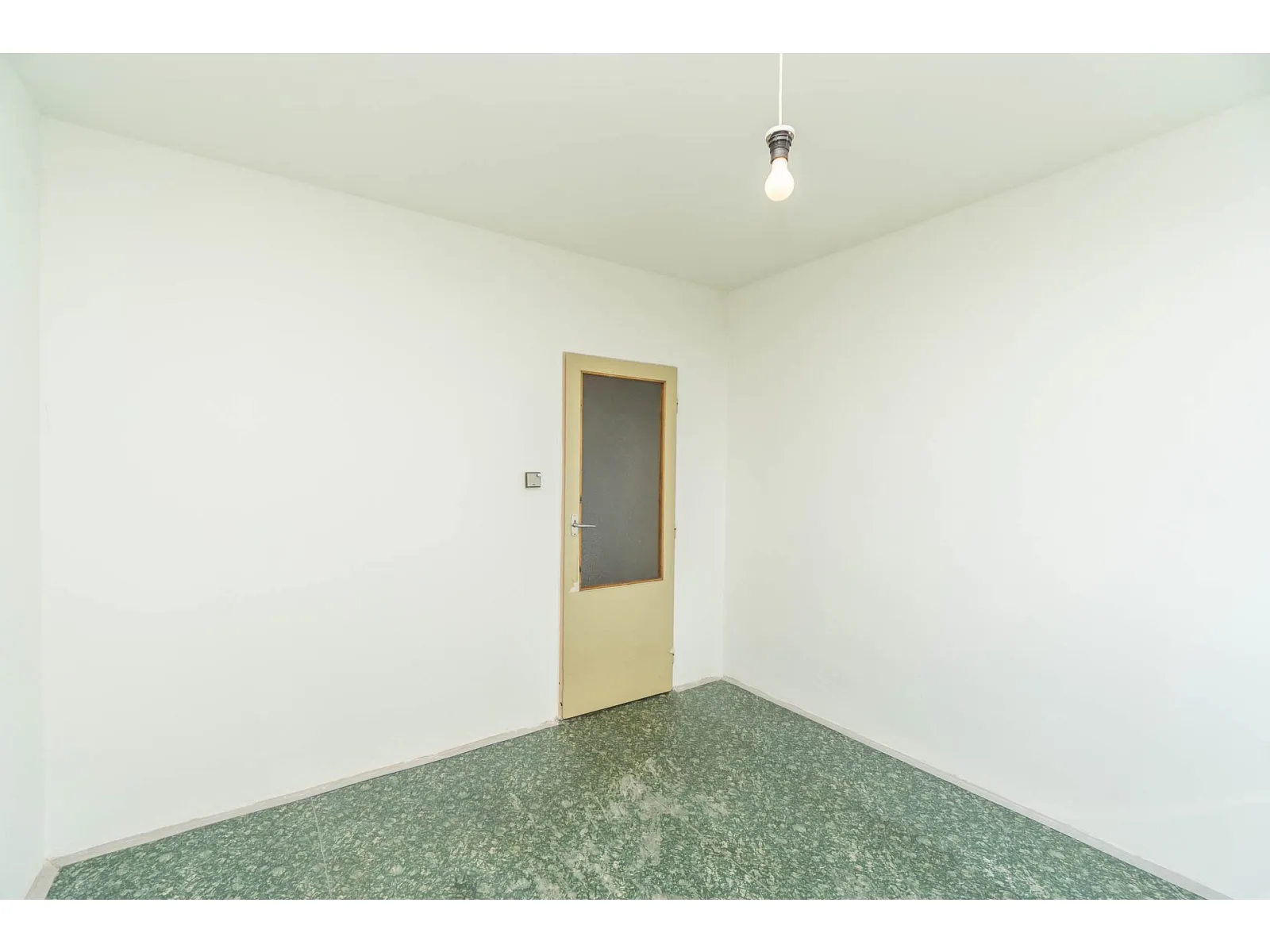 Prodej bytu 3+1 - 78 m² v Praze Střížkově - ul. Jablonecká - fotografie 17
