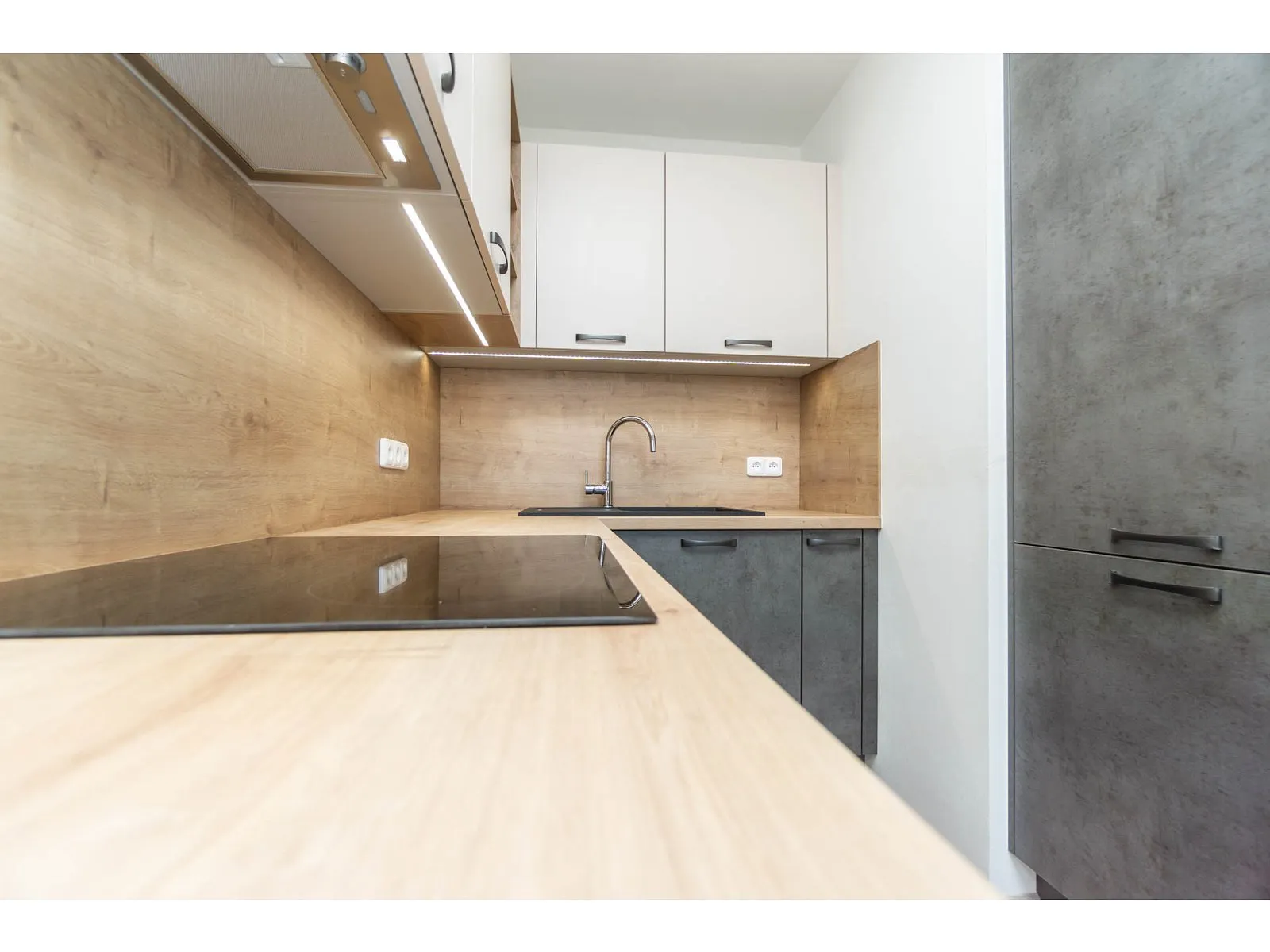 Prodej bytu 3+kk - 79 m² Praha 10, Záběhlice - fotografie 2