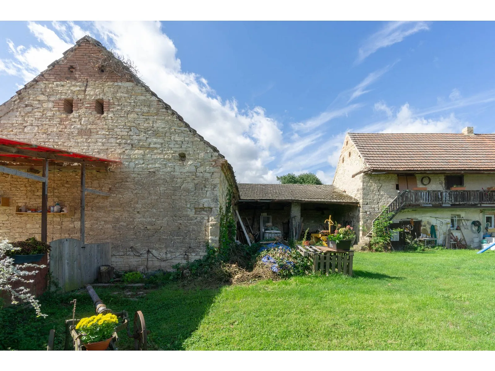Prodej rodinného domu 166 m², pozemek 2245 m², Ledce, okres Kladno - fotografie 9