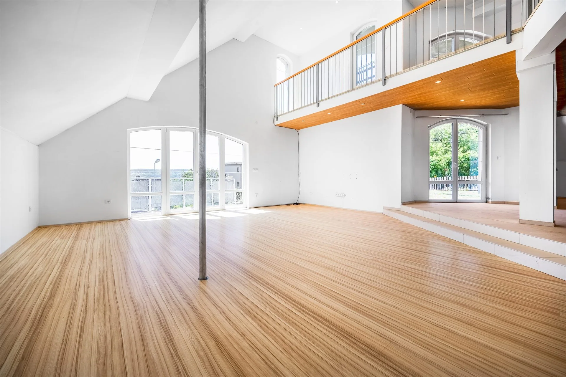 Prodej vily 245 m², pozemek 878 m², Praha-Radotín, Na Viničkách - fotografie 5