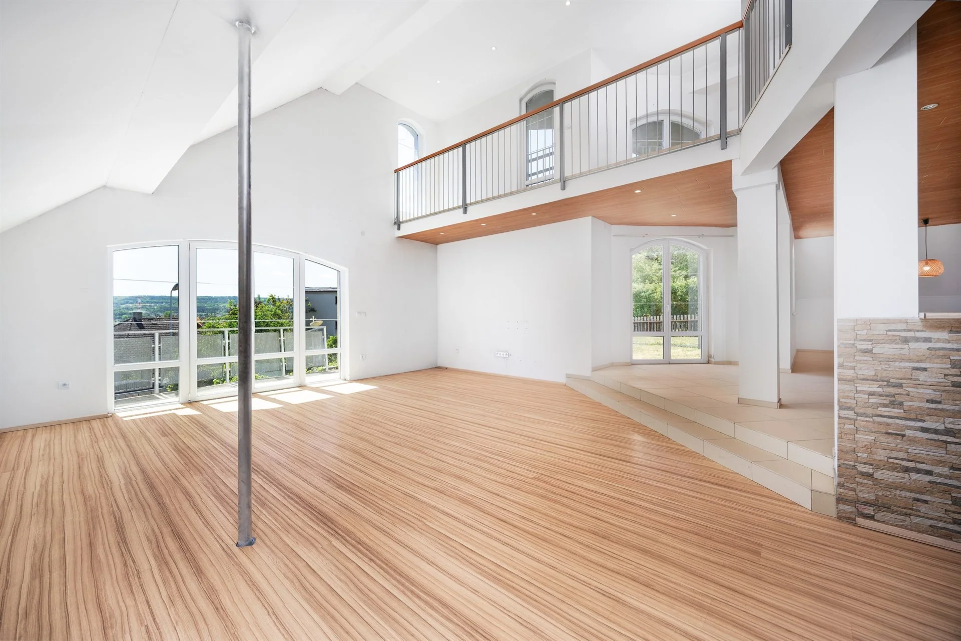 Prodej vily 245 m², pozemek 878 m², Praha-Radotín, Na Viničkách - fotografie 7