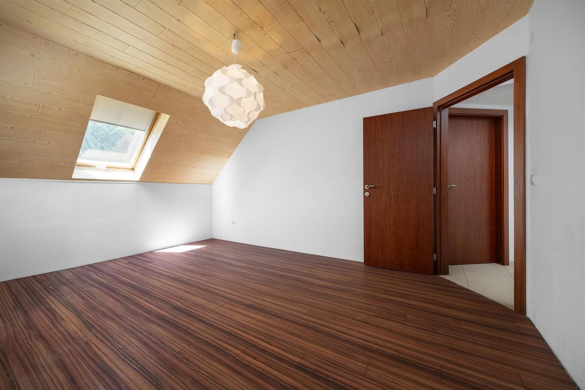Prodej vily 245 m², pozemek 878 m², Praha-Radotín, Na Viničkách - fotografie 11