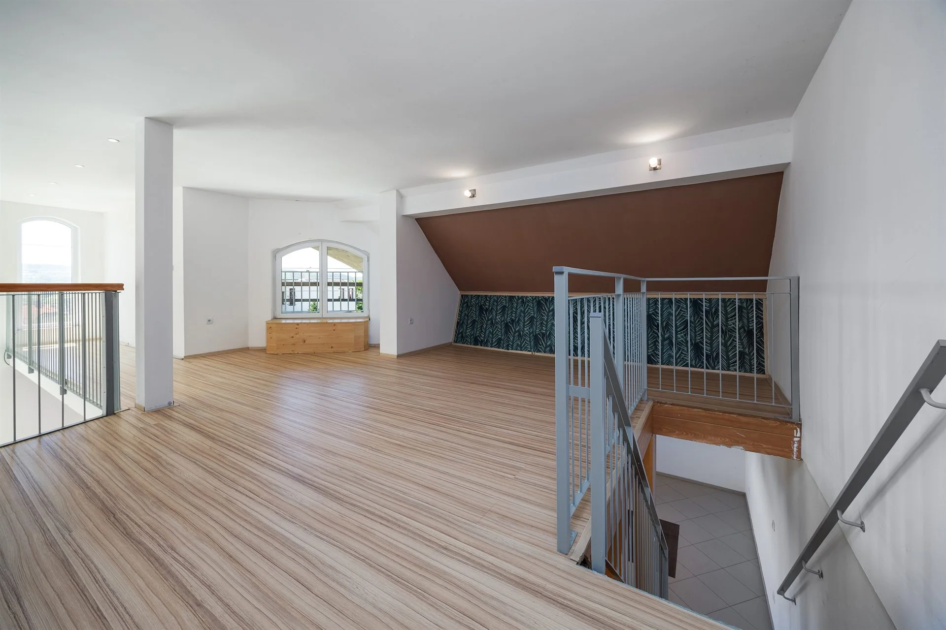 Prodej vily 245 m², pozemek 878 m², Praha-Radotín, Na Viničkách - fotografie 18