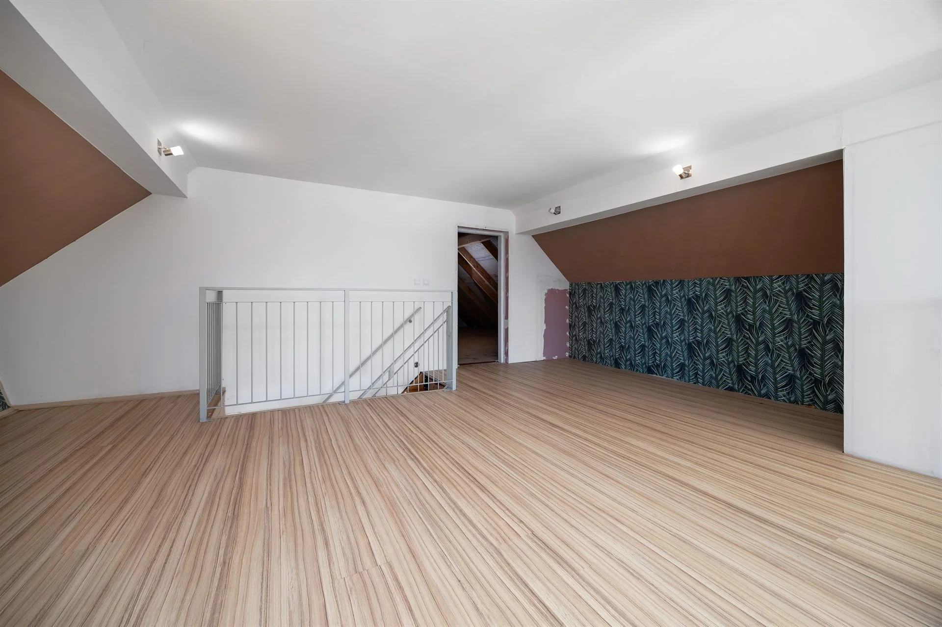 Prodej vily 245 m², pozemek 878 m², Praha-Radotín, Na Viničkách - fotografie 22