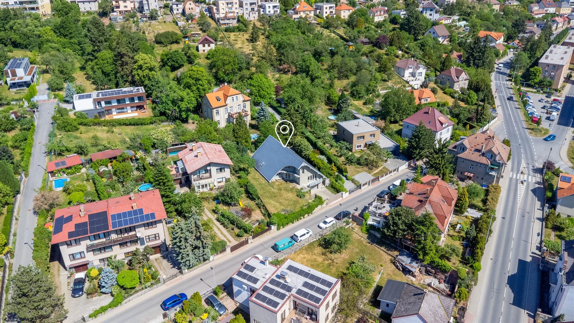 Prodej vily 245 m², pozemek 878 m², Praha-Radotín, Na Viničkách - fotografie 38