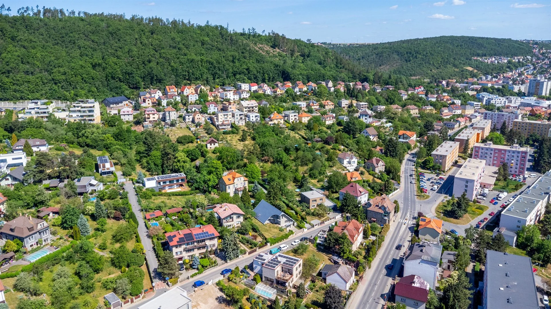 Prodej vily 245 m², pozemek 878 m², Praha-Radotín, Na Viničkách - fotografie 40